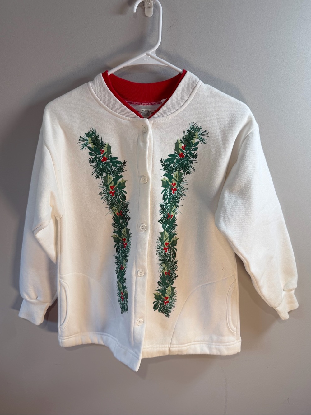 Vintage Orvis Women’s White w/Holly Berries Button Front Cardigan Size Small